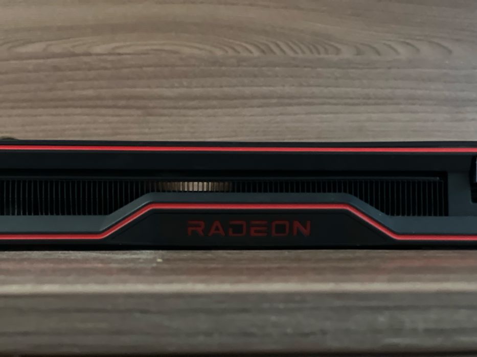 Видеокарта RX6800 16Gb