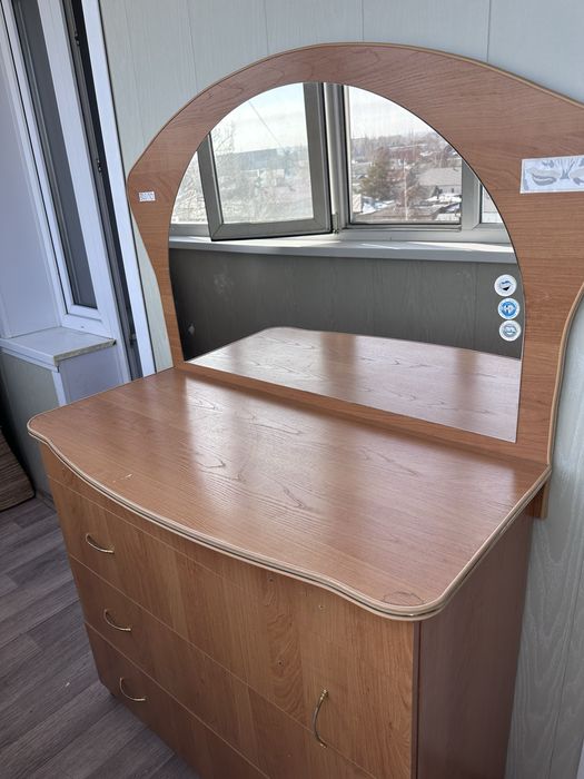 Комод самовывоз в нормальном состоянии