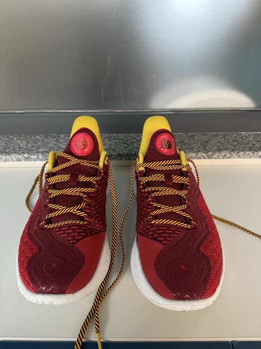 Баскетбольные кроссовки оригинал