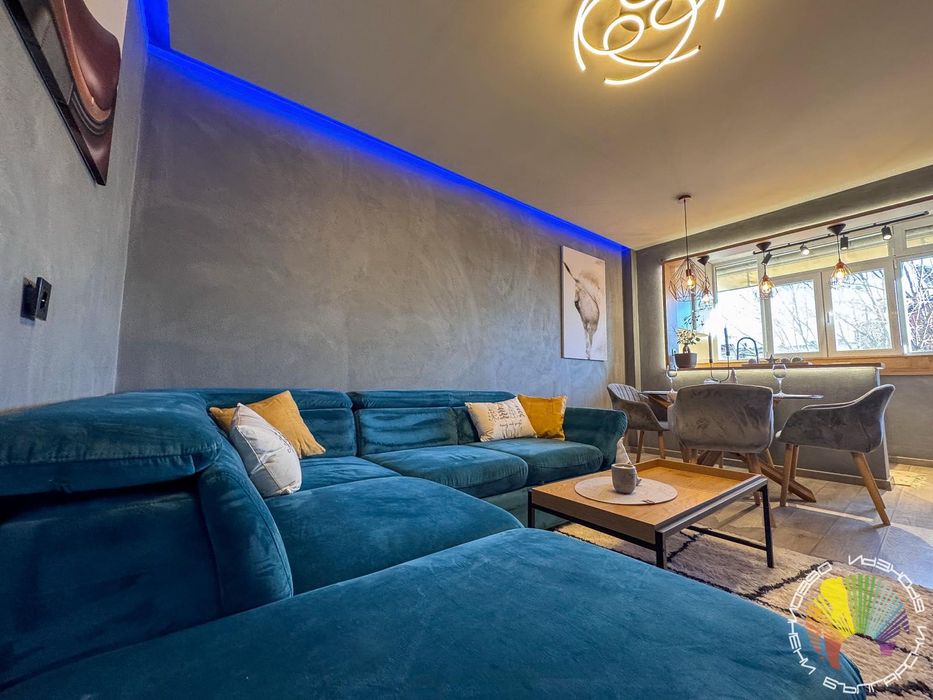 Дава се под наем Двустаен апартамент в Бургас, Център - 52 кв.м за 612 € - Снимка #5