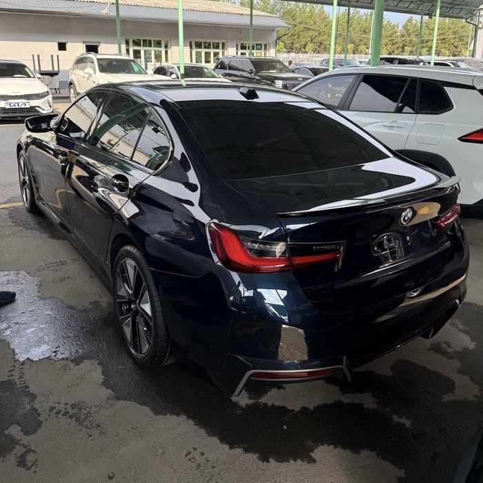 BMW i3 40L eDRIVE 2024 йил