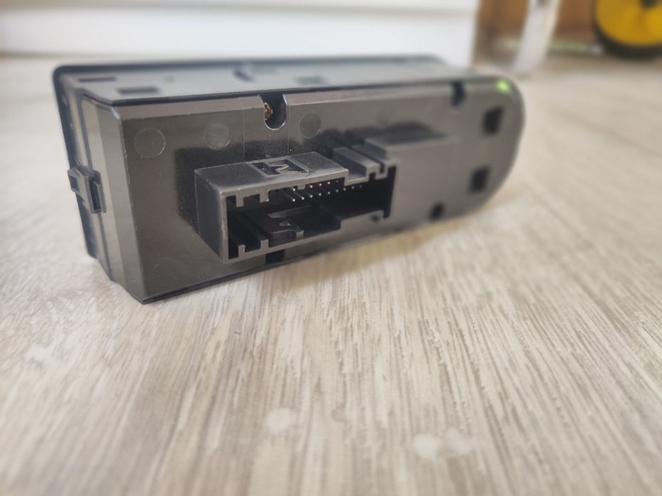 Бутони Ел стъкла Opel Zafira Astra