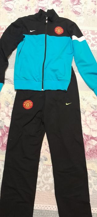 Yengi erkaklar va o'g'il bolalar spartivkalari