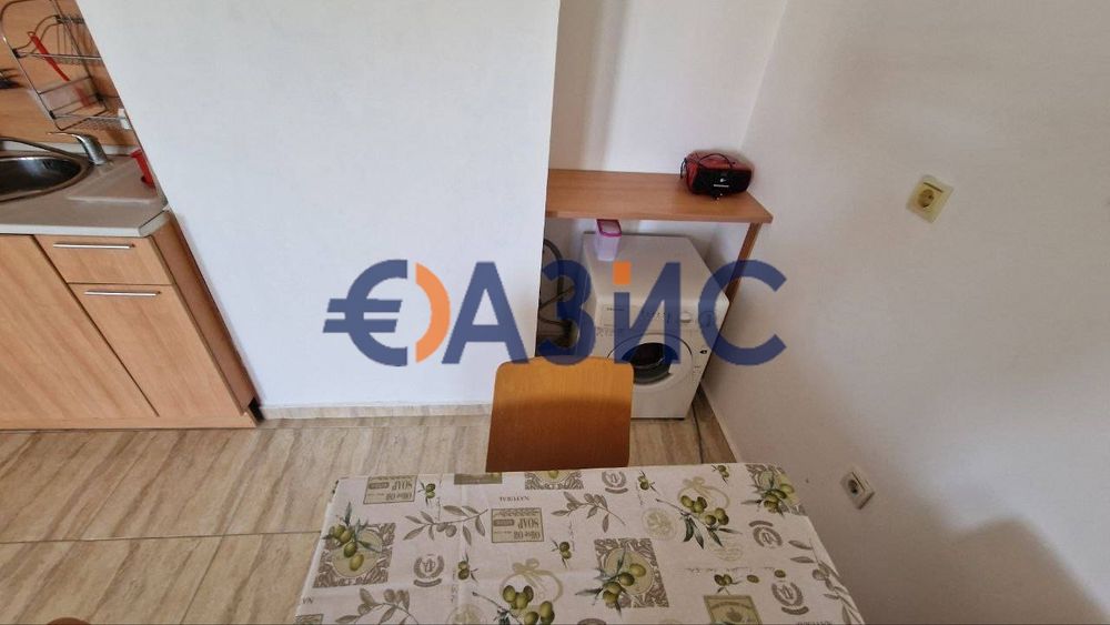 Продава се Двустаен апартамент в Свети Влас - 75 кв.м за 1107 €/кв.м - Снимка #7