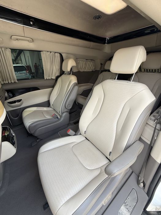 Kia Carnival Hi Limousine Original 2022