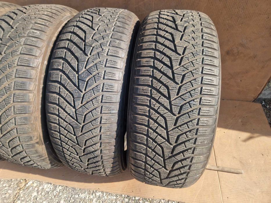 4 Yokohama R18 235/55
Зимни гуми 
DOT4220