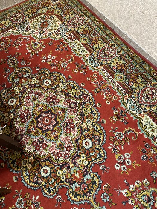 Ковры натуральные, шерстяные, 1-искуственный