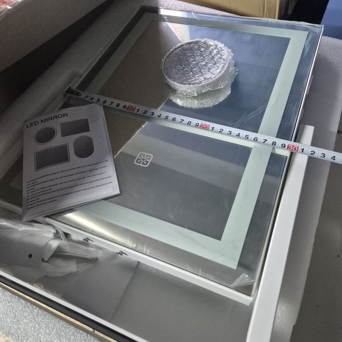 Гримьорско LED  Козметично огледало USB порт за зареждане