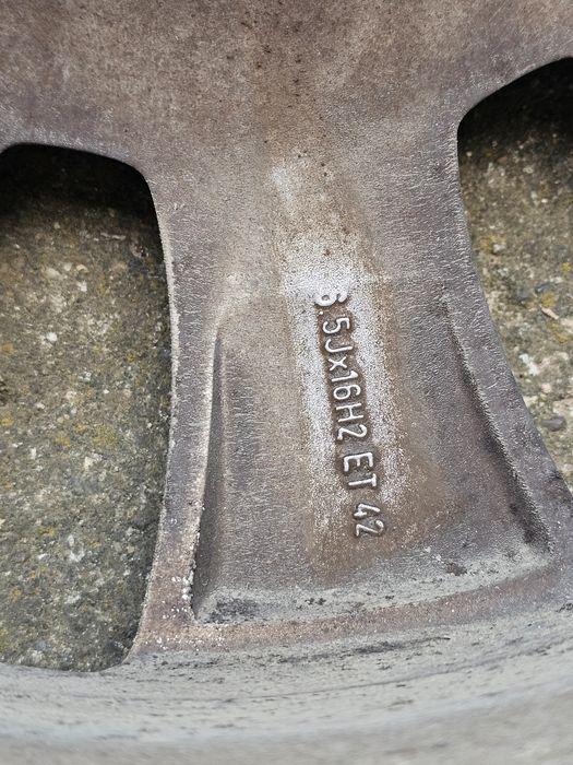 Джанти с гуми за шкода октавия 16"