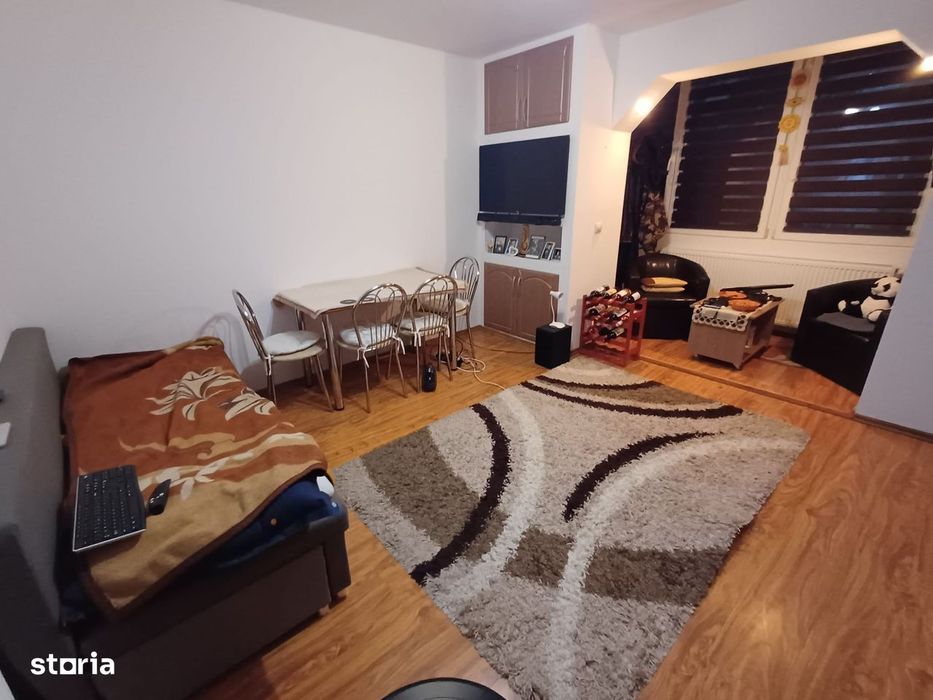 Apartament frumos 3 camere, Dâmbu Pietros — fotografia 3