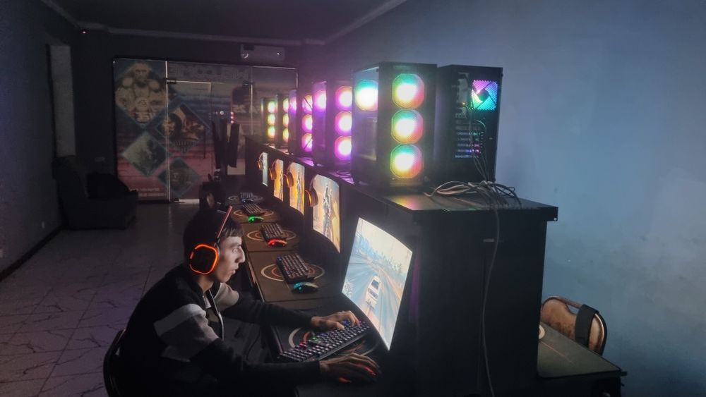 Kompyuter dona Game club