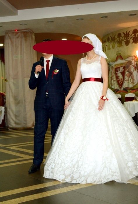 Свадебное платье.