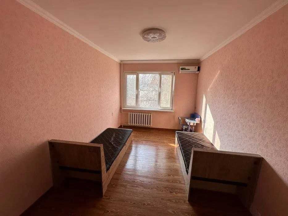 Продается 3  комнатная квартира  ттз 2