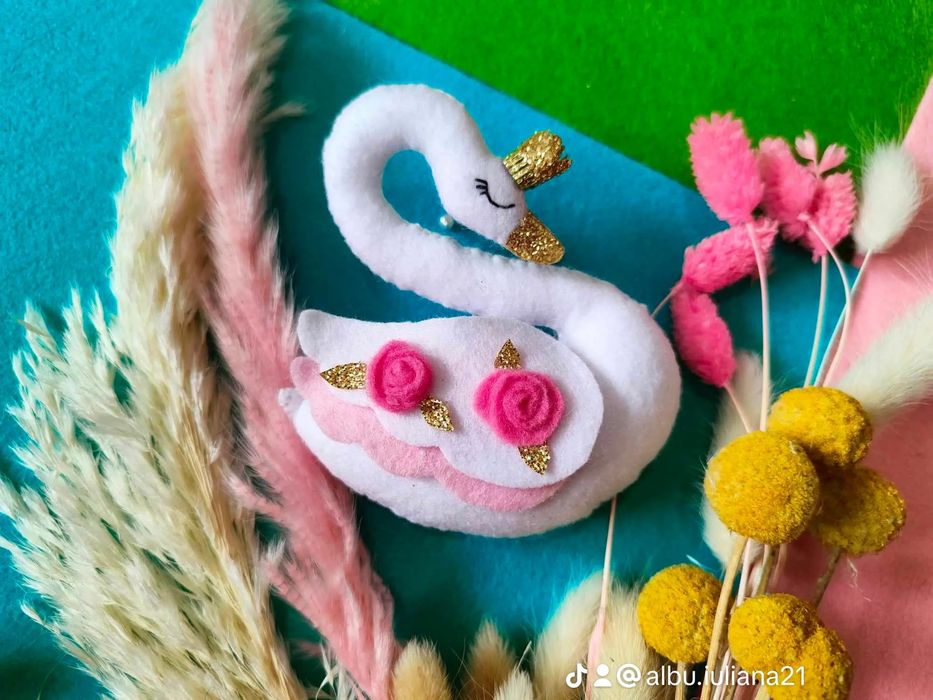 Figurine fetru pentru lumanari botez