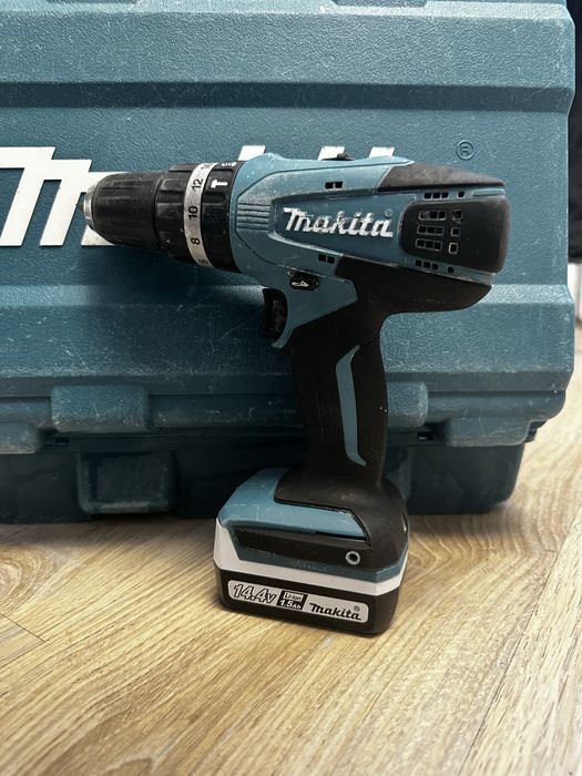 Bormasina filetanta Makita HP347D