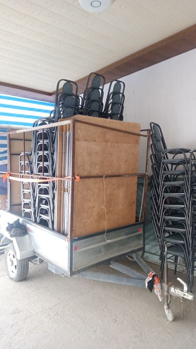 Стол. Стул сотлади