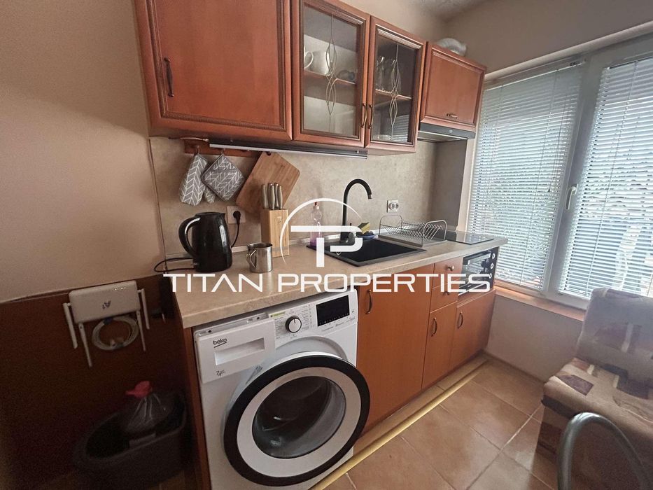 Дава се под наем Двустаен апартамент в Варна, Левски - 40 кв.м за 425 € - Снимка #2