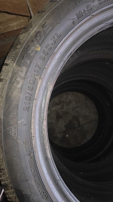 Продам зимние шины 4 шт 100 000