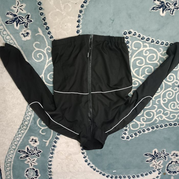 черная бещрукавка ХЛ