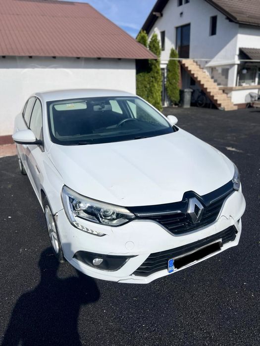 Renault Megane 1.3 benzina 2021 avariat, AVARIATE