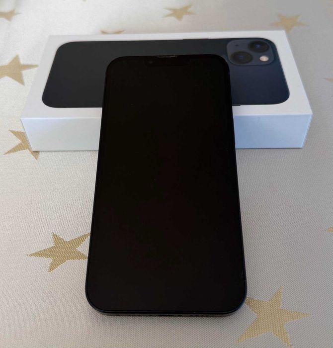 iPhone 13, тъмно син, 128 GB