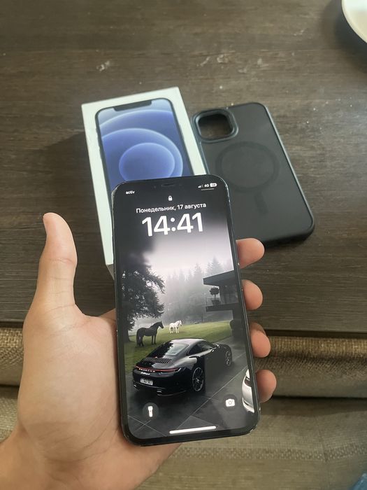 iPhone 12 79% 64GB