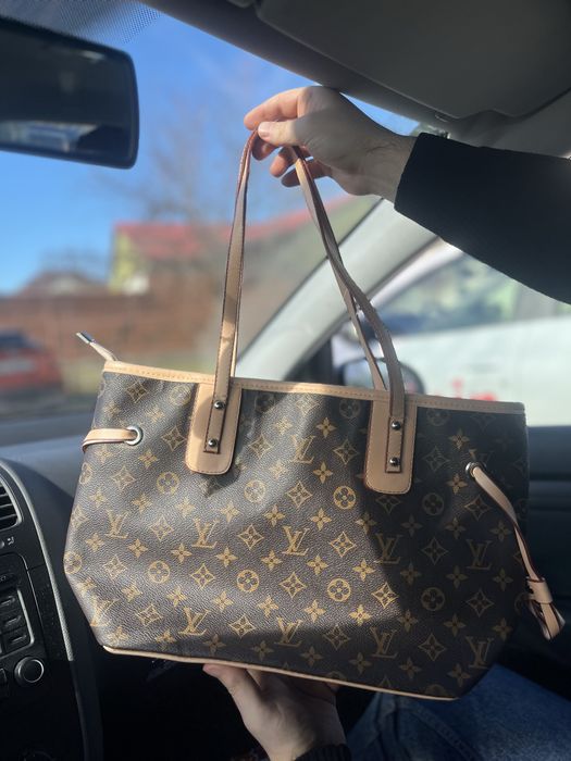 Geanta Louis Vuitton
