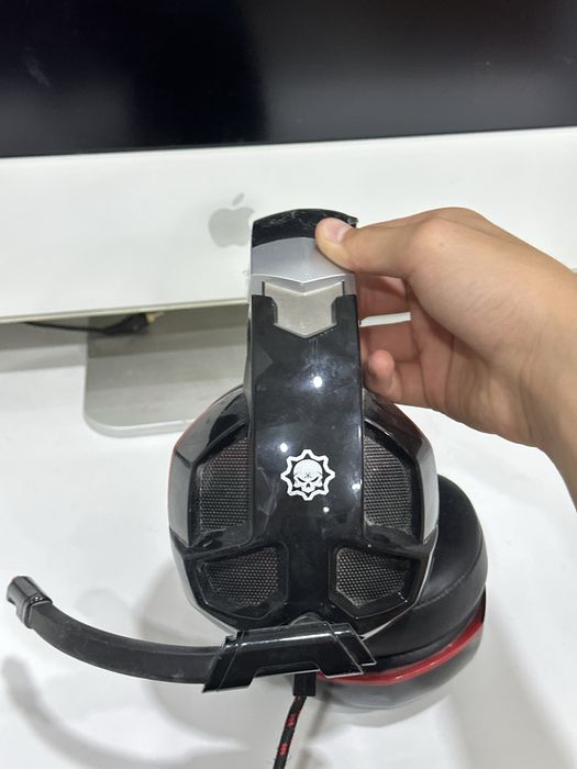 Срочно  Продаю геймерскую гарнитуру с микрофоном.  Обмен тоже есть