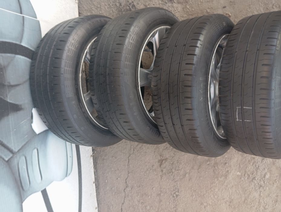 Диски с резиной на ВАЗ