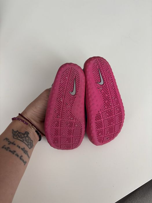 Бебешки сандали Найк