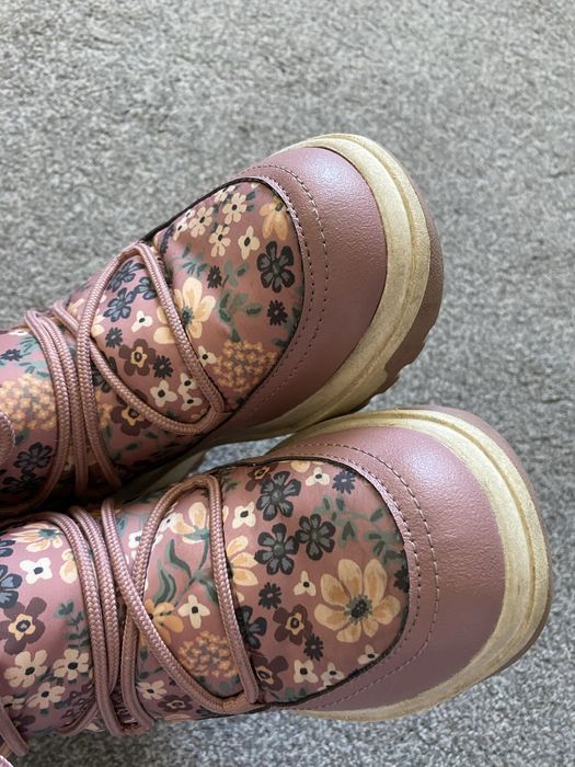 Ghete impermeabile H&M, marimea 34, vatuite, inchidere fermoar