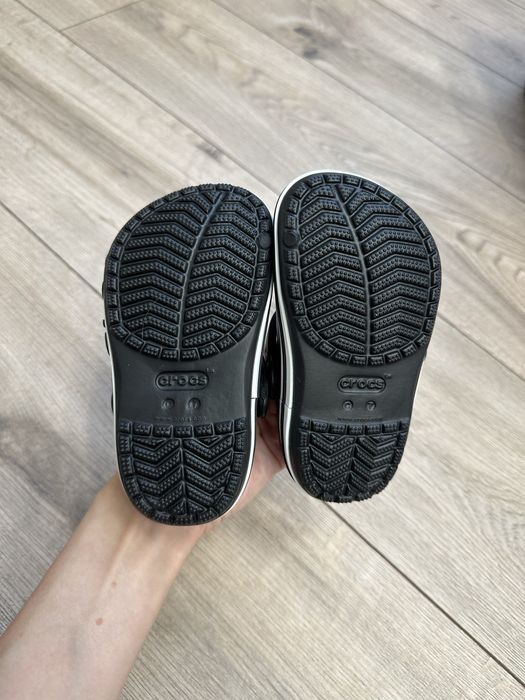 Продам кроксы