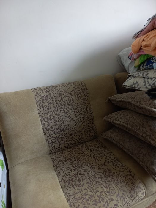 Арзан багада диван сатылады