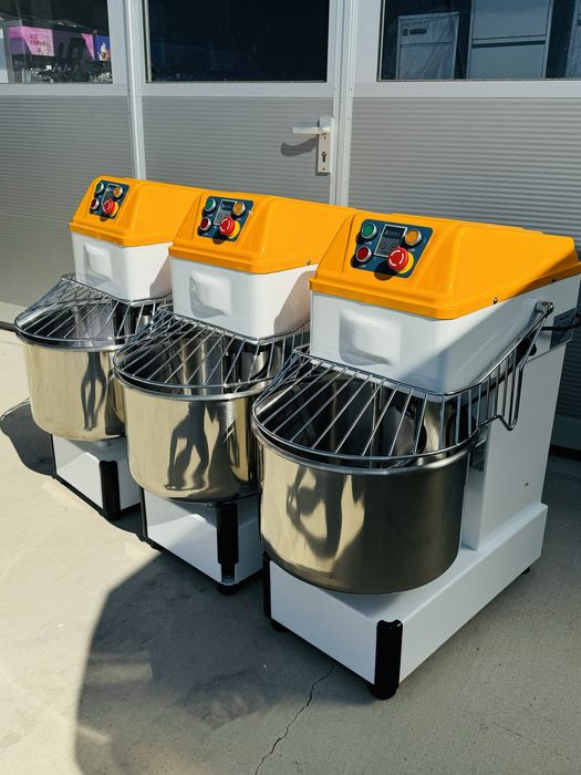 Професионални тестомесачки 35л Италия. ТОП ОФЕРТА!