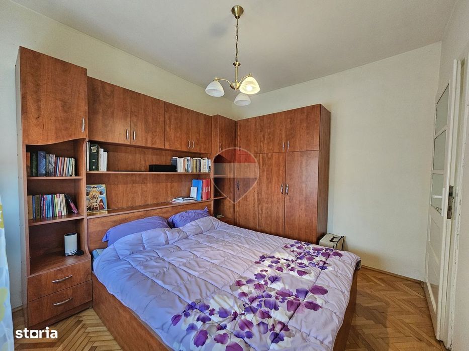 Casa de vanzare