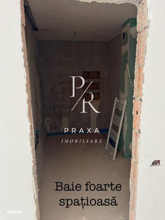 Apartament de vanzare 3 camere, 2 bai, parcare, etaj intermediar, zona