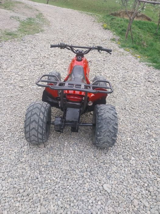 De vânzare  sau schimb cu scuter atv unilli 100cc 2T automat