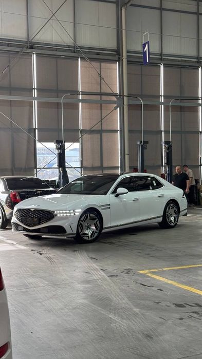 Genesis G90 diska  limousine R20  НОВЫЙ