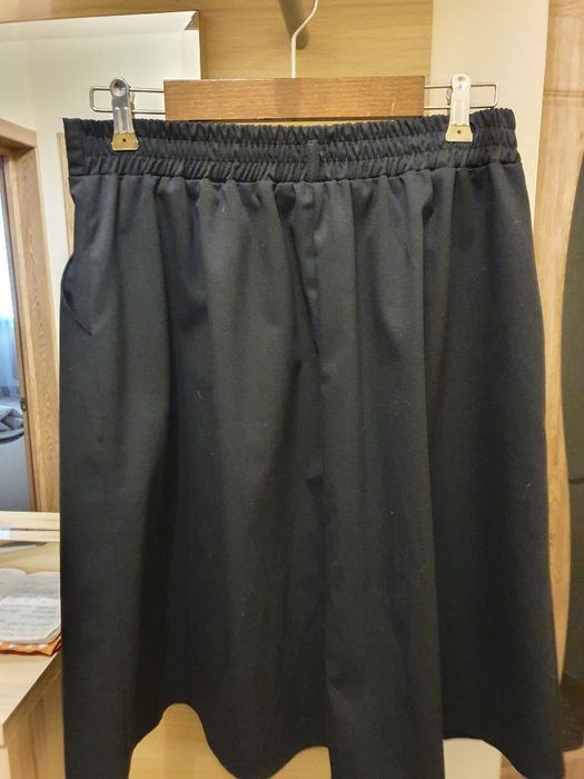 Две чёрные юбки 46-48 р