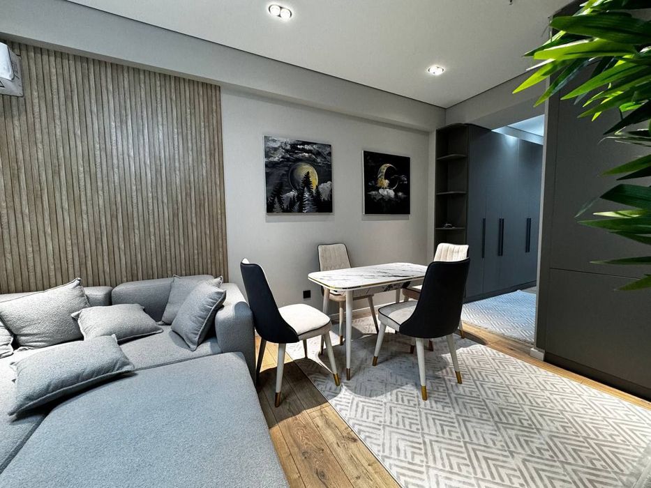 Срочно сдается квартира самом центре города U-Tower