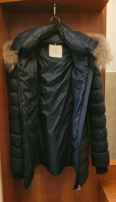 Geacă Moncler originală