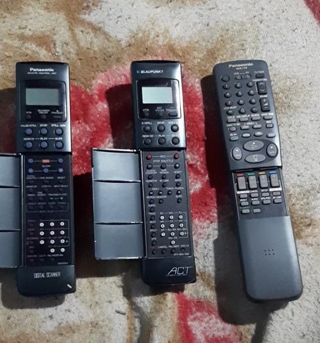 Vând telecomandă originale telecomenzi  stare bună