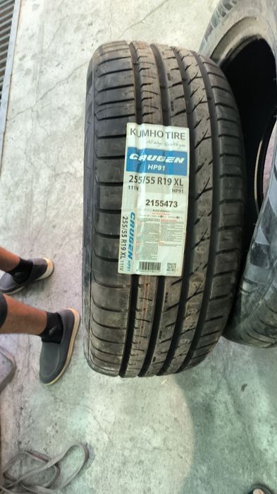 Шина размер 255/55R19 Kumxo