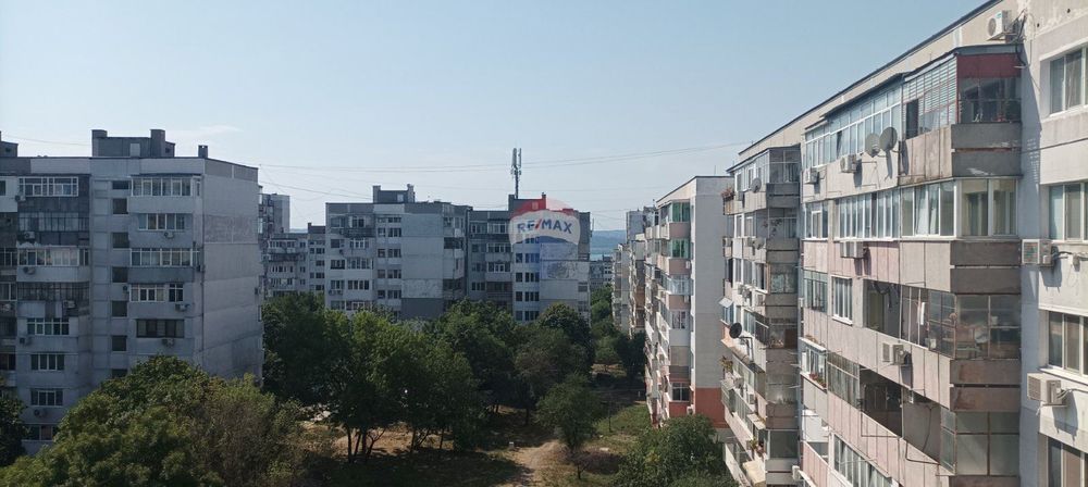 Дава се под наем Двустаен апартамент в Варна, Възраждане 1 - 54 кв.м за 309.06 € - Снимка #7