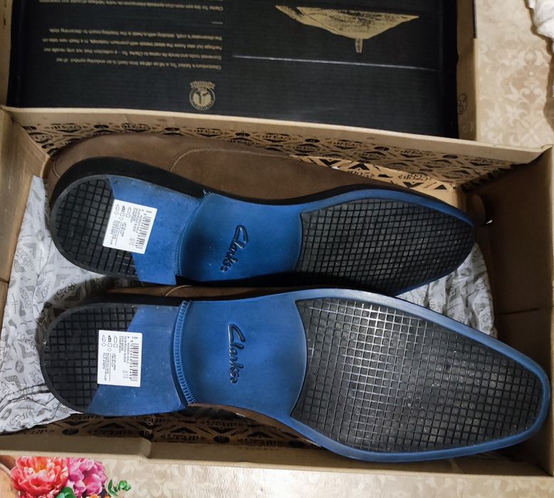 Clarks обувки – нови, велур, размер 44 ½, 100 лв