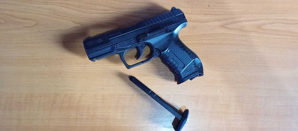 Pistol Airsoft Walther P99 DAO CO2 Umarex
