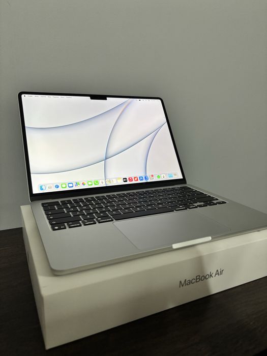 Macbook air m5 2026, 16/512