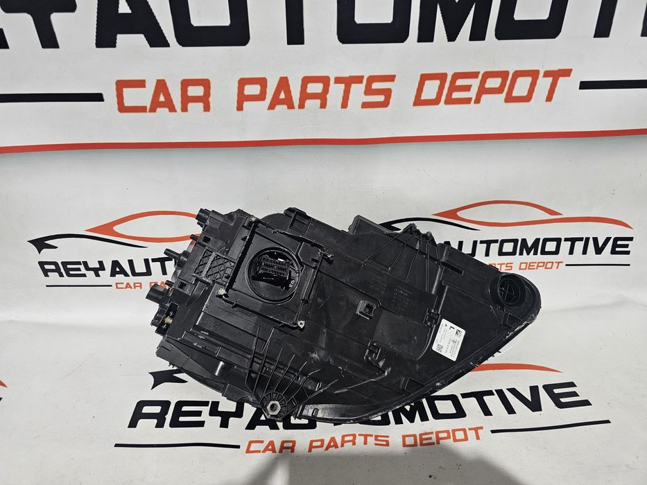 Far stanga matrix led Porsche Macan dupa 2018 cod 95B941015J