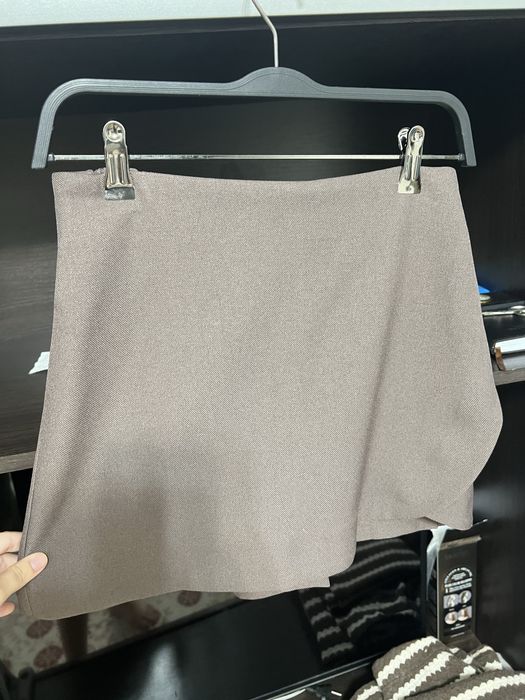 Костюм женский: пиджак и юбка