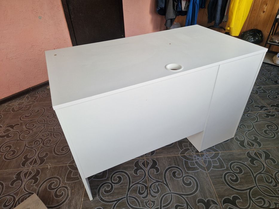 Продам журнальный стол